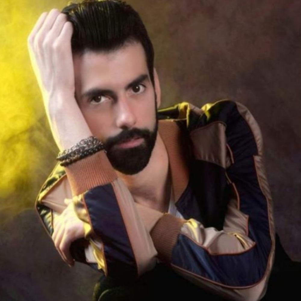 Meet your Posher, Luis